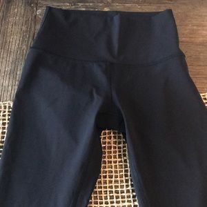 Lululemon wonder under high rise crop leggings